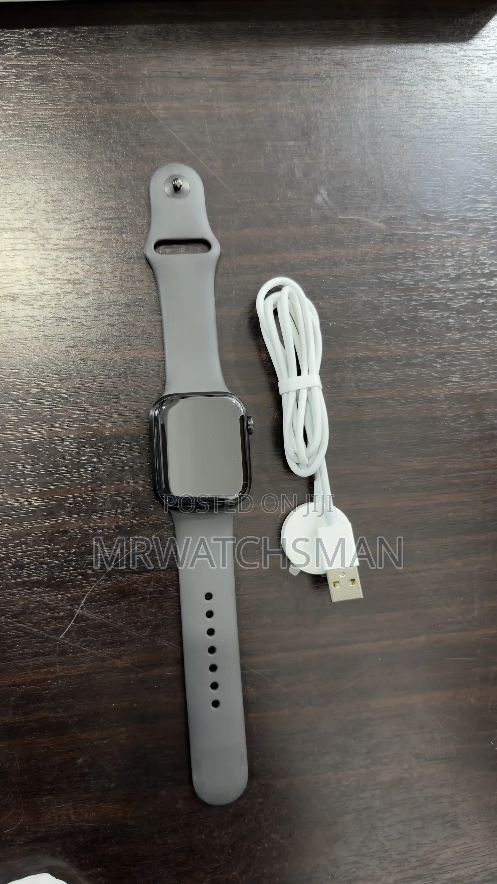 Apple Watch Series 7 45mm GPS & GPS+cel