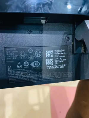 Dell Edgeless Monitor