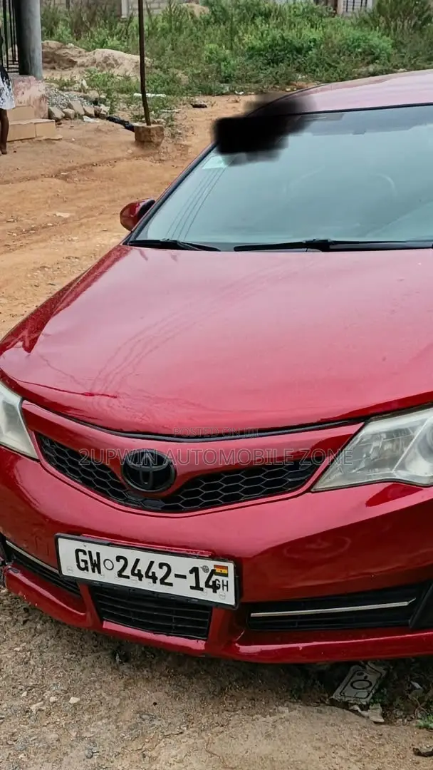 Toyota Camry 2014