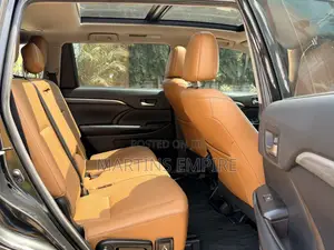 Toyota Highlander XLE 2019 Black