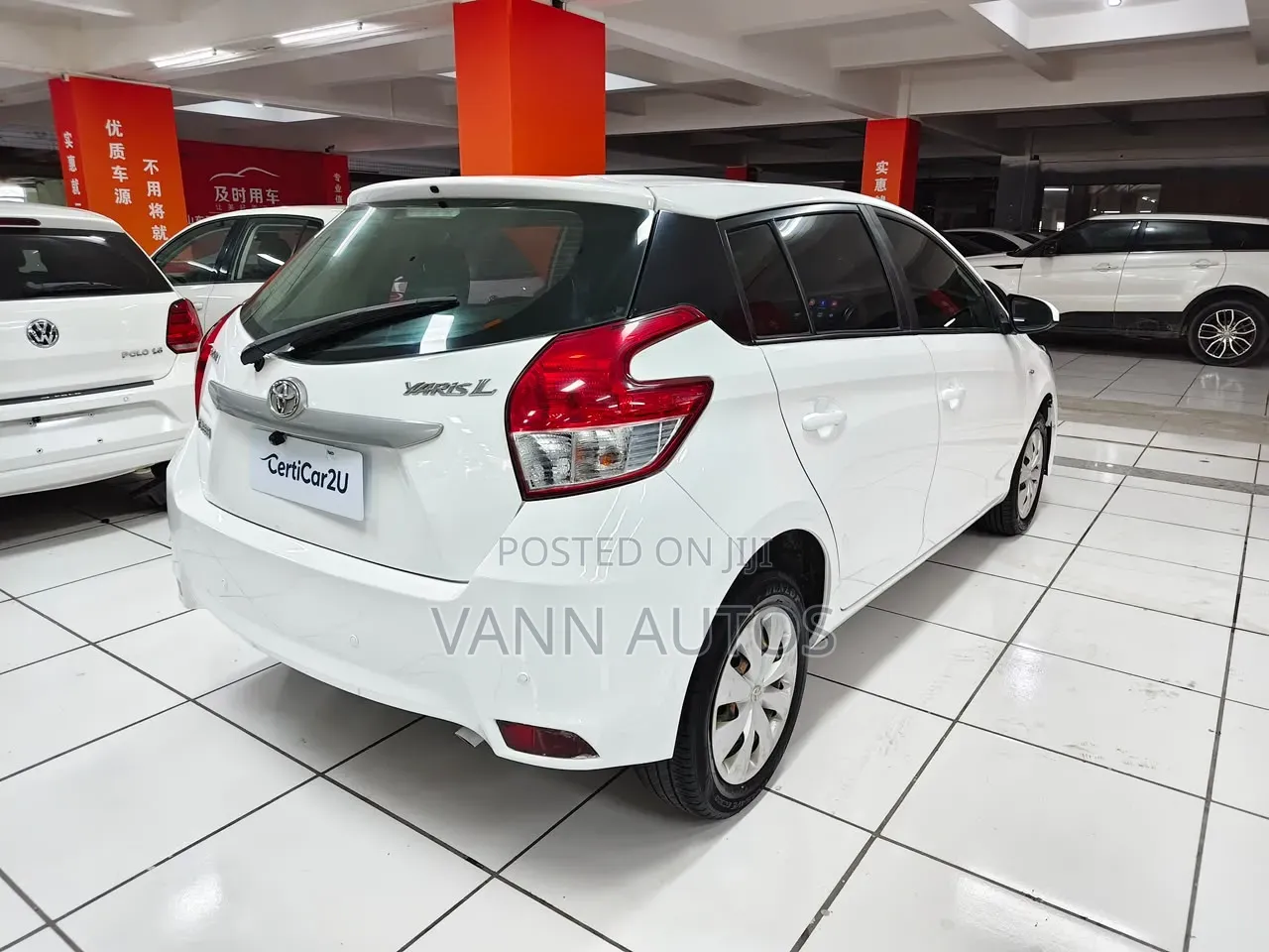 Toyota Yaris L Hatchback 5dr 2017 White