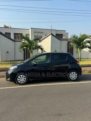 Toyota Vitz 2014 Black
