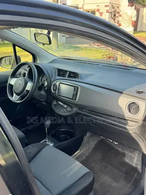 Toyota Vitz 2014 Black