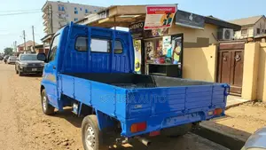 Mitsubishi Minicab Truck 2013 Blue