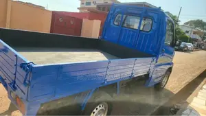 Mitsubishi Minicab Truck 2013 Blue