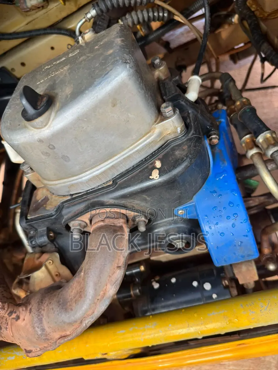 Bajaj Boxer 100 2025 Yellow