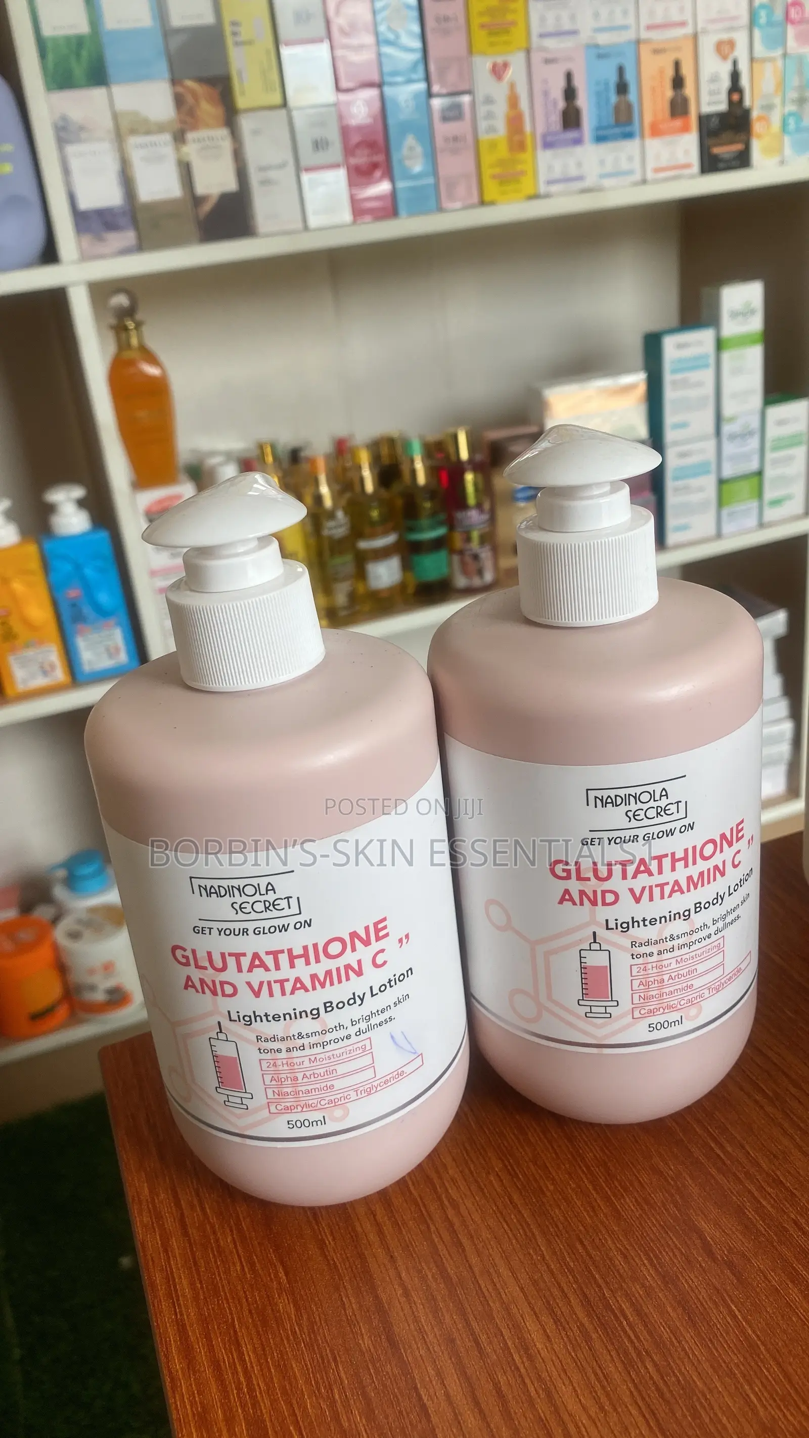 Nadinola Secret Gluthatione and Vitamin C Body Lotion