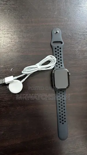 Apple Watch Series 8 45mm GPS+cel Stainless Steel