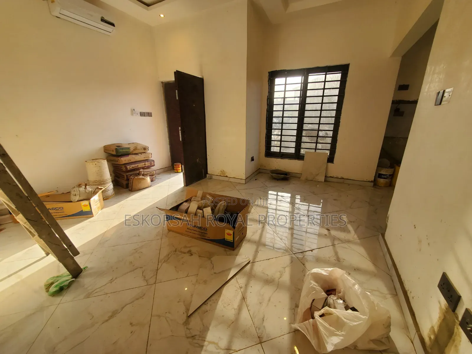 2bdrm House in East Legon Hills, School Junction for sale