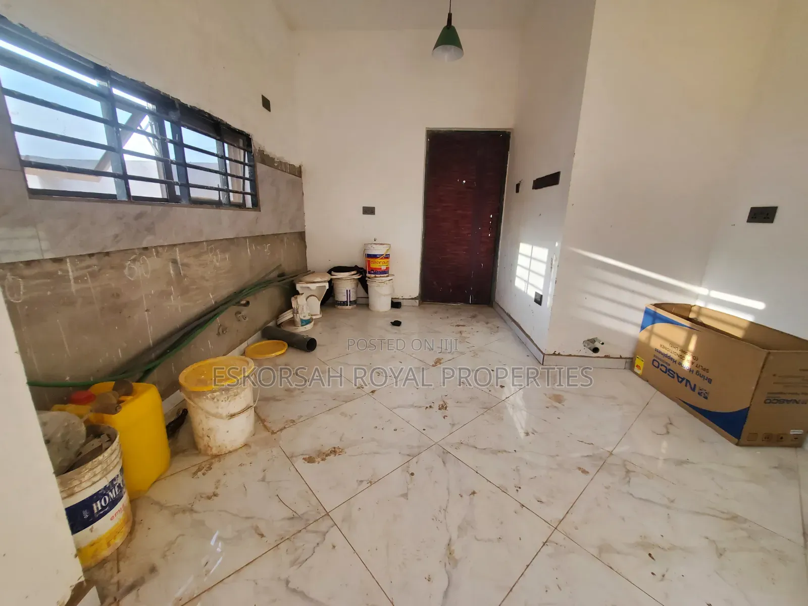2bdrm House in East Legon Hills, School Junction for sale