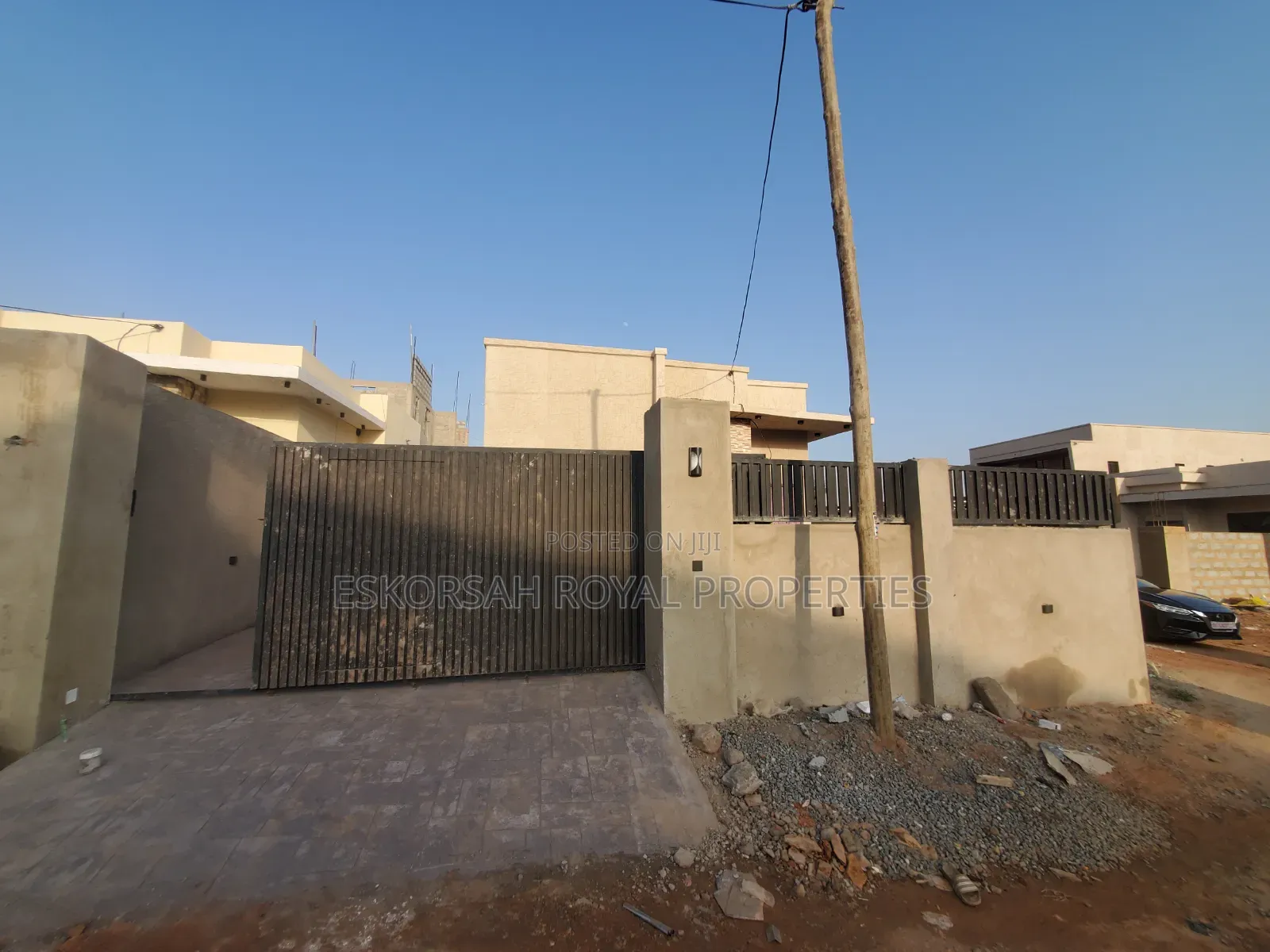 2bdrm House in East Legon Hills, School Junction for sale