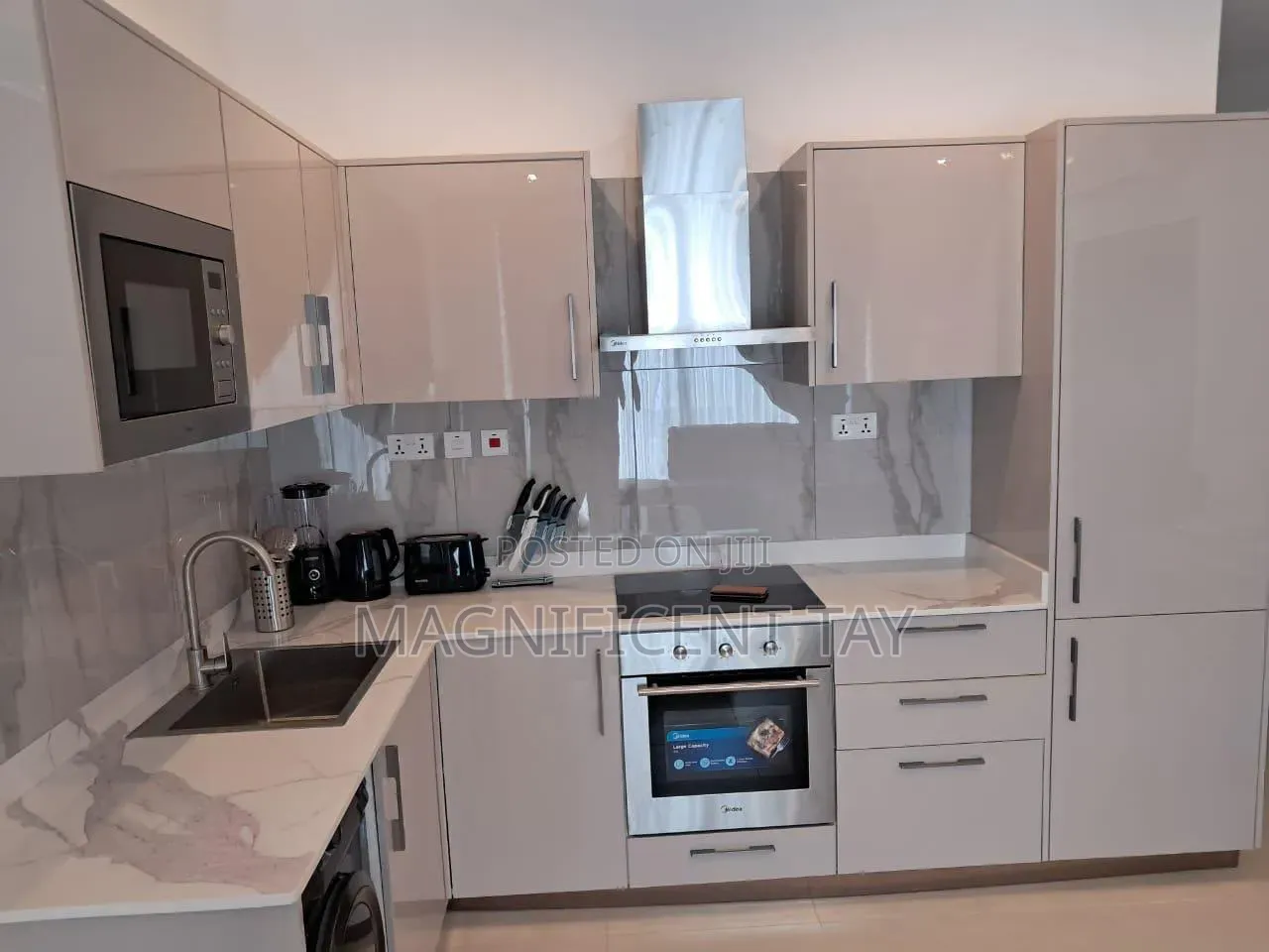 Furnished 1bdrm Room & Parlour in Magnificent, Coffee Shop Area