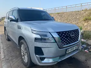 Nissan Patrol 2016 Gray