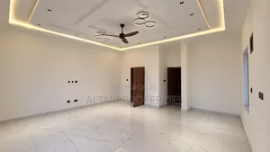 4bdrm House in Accra Metropolitan for sale