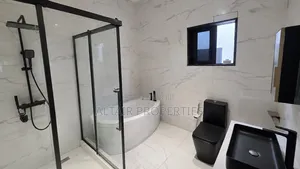 4bdrm House in Accra Metropolitan for sale