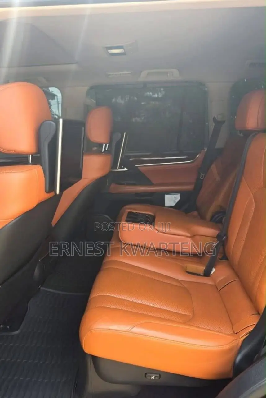 Lexus LX 570 AWD 2017 Black