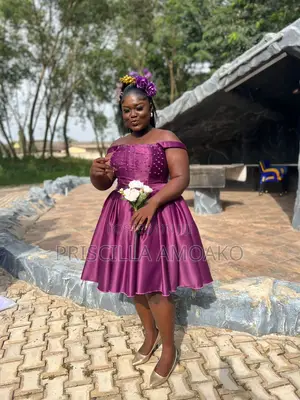 Hardworking Seamstress 3 Years Experience - Ablekuma