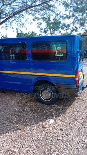 Ford Transit 2005 Blue