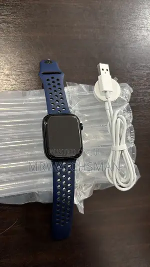 Apple Watch Series 8 45mm GPS Aluminum Case