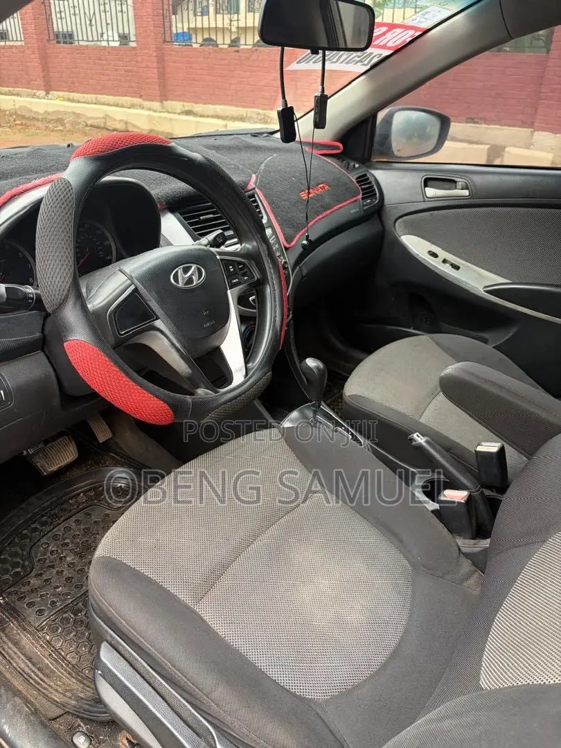 Hyundai Accent 2012 Gray