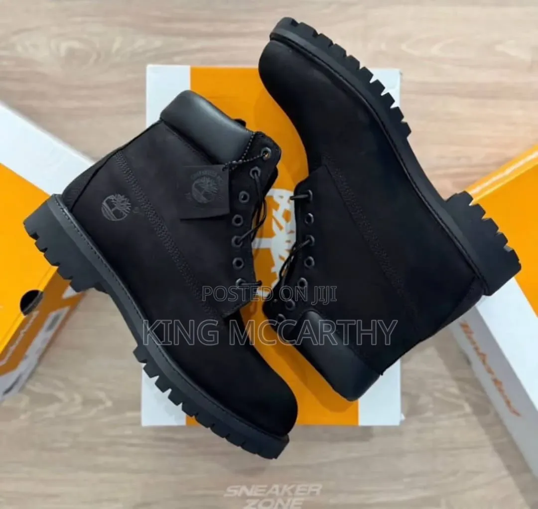 McCarthy Sneakers Hub