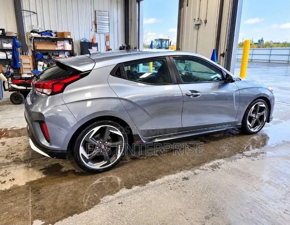 Hyundai Veloster 2019 Silver
