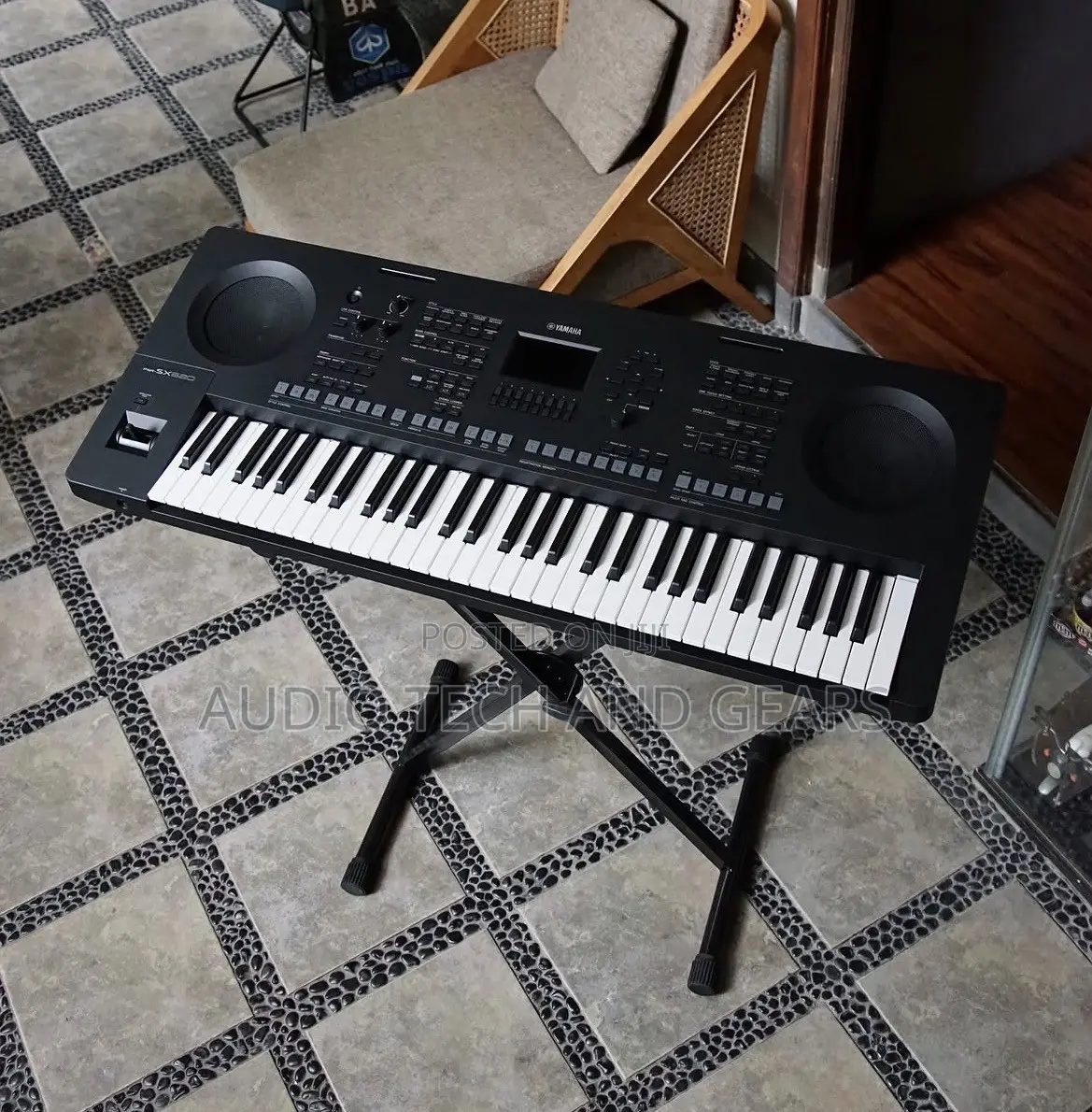 Yamaha SX-620 Electronic Keyboard