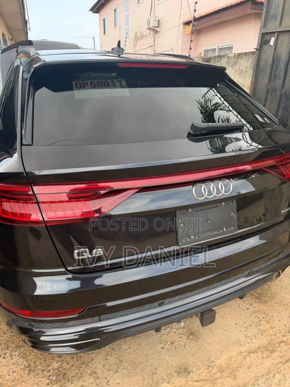 Audi Q8 2021 Black