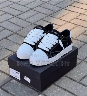 McCarthy Sneakers Hub