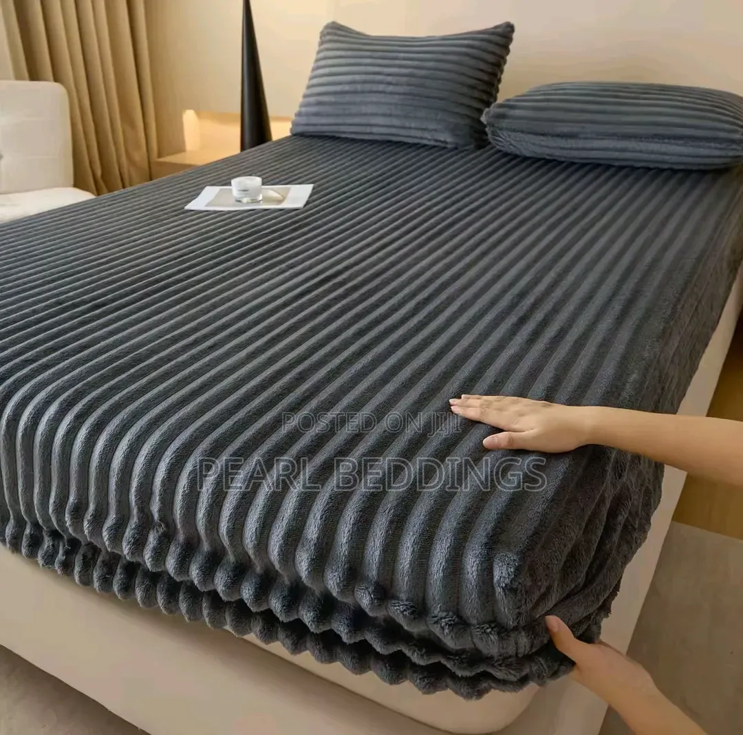 Super Comfy Soft Plush Fitted Flannel Sheet Bed Cover +2 Pillowcase