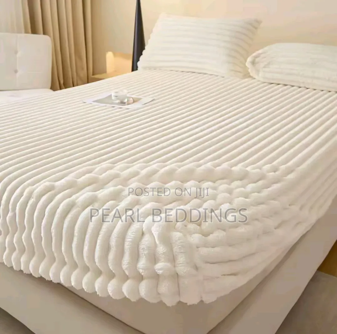 Super Comfy Soft Plush Fitted Flannel Sheet Bed Cover +2 Pillowcase