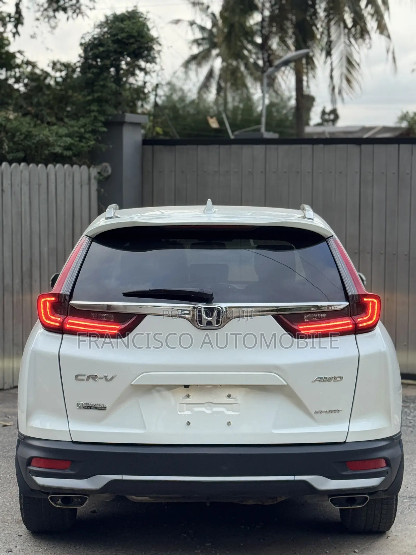 Honda CR-V Special Edition 2021 White