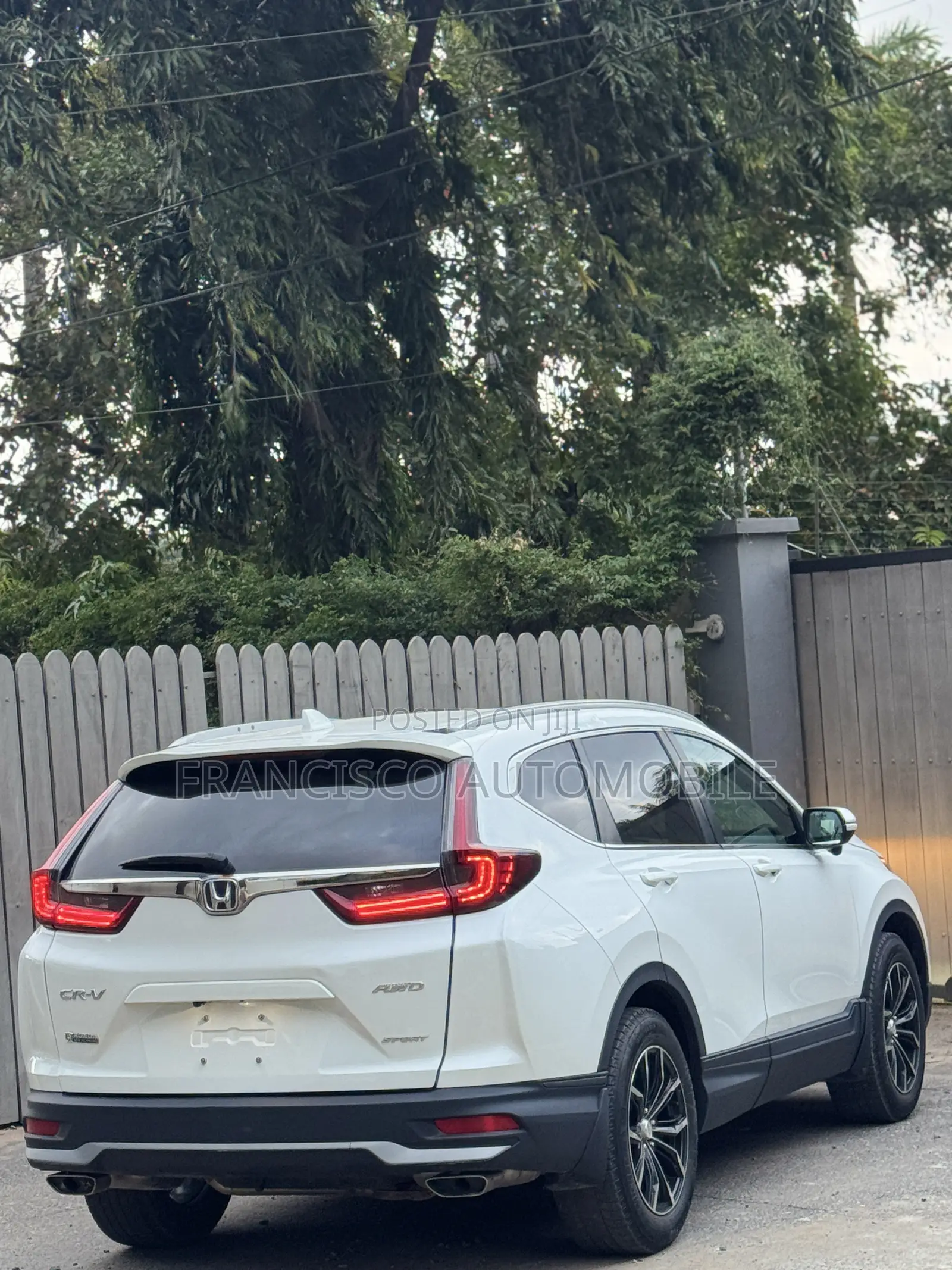 Honda CR-V Special Edition 2021 White