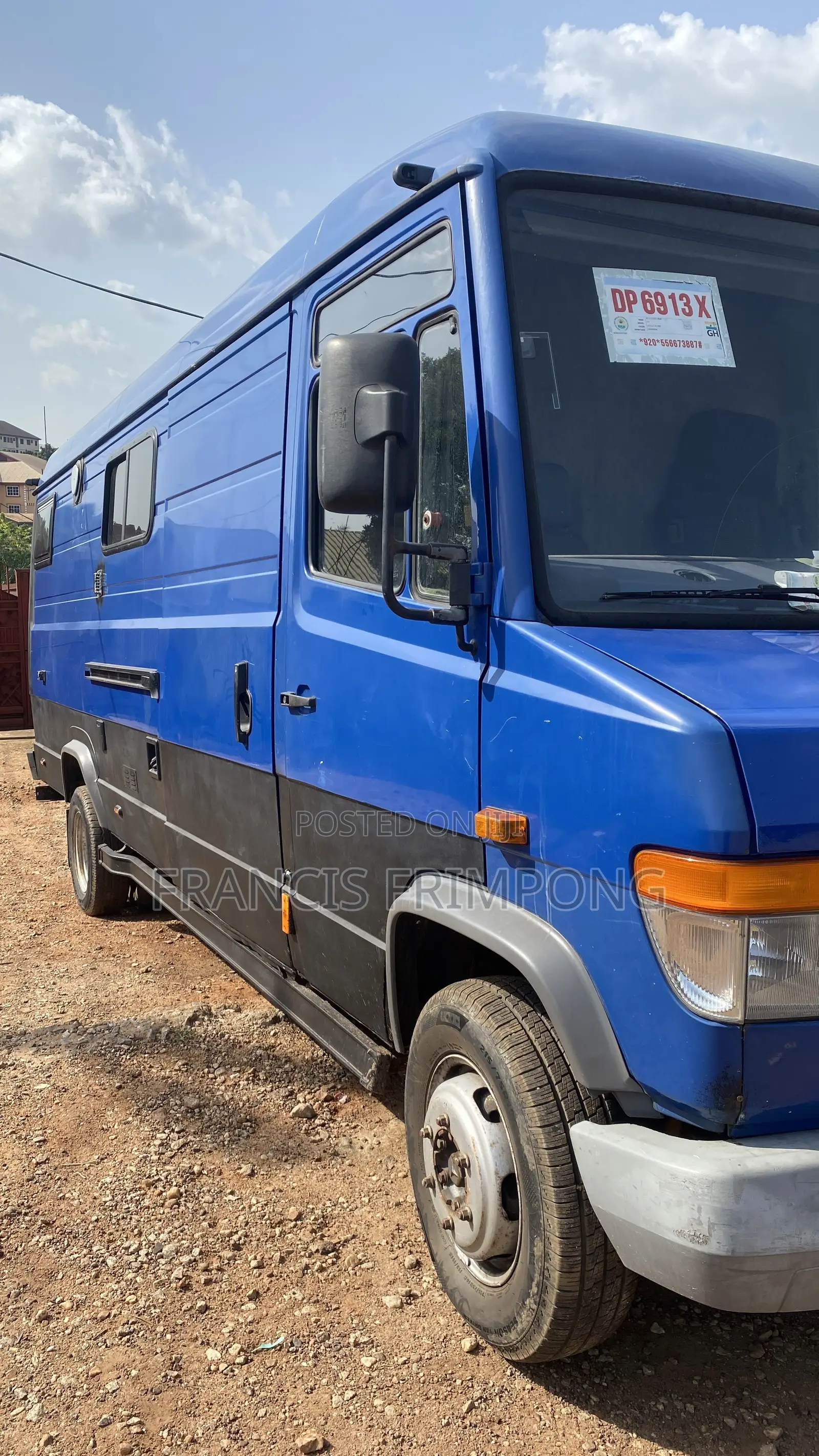 Mercedes-Benz T2 2004 Blue