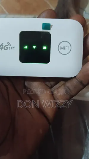 Universal 4G LTE Mifi Router