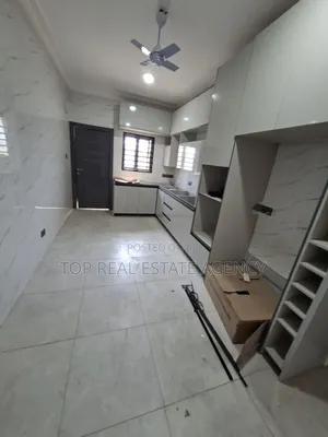 3bdrm Townhouse / Terrace in Adenta, SDA Area for rent