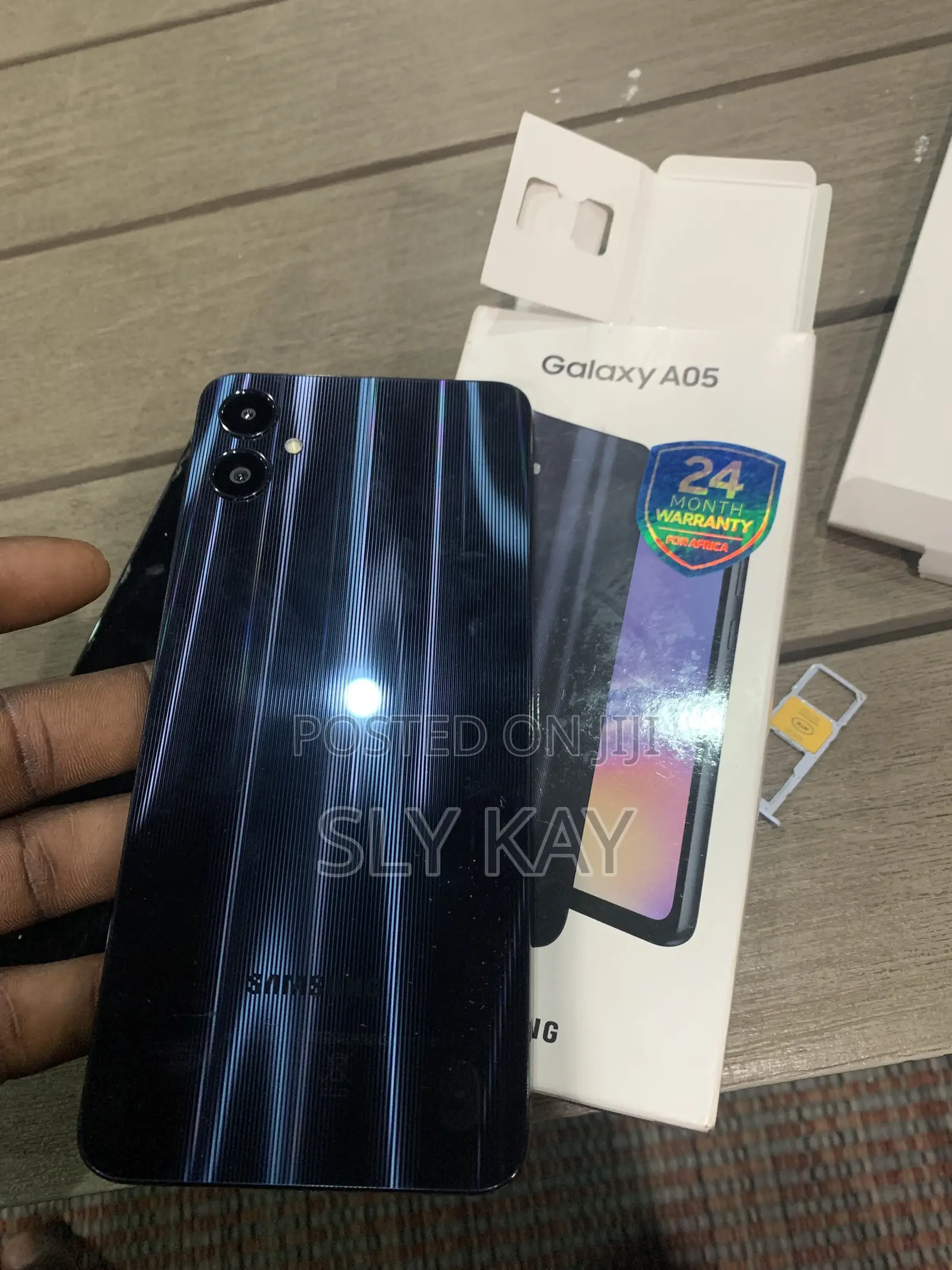 New Samsung Galaxy A05 64 GB Black