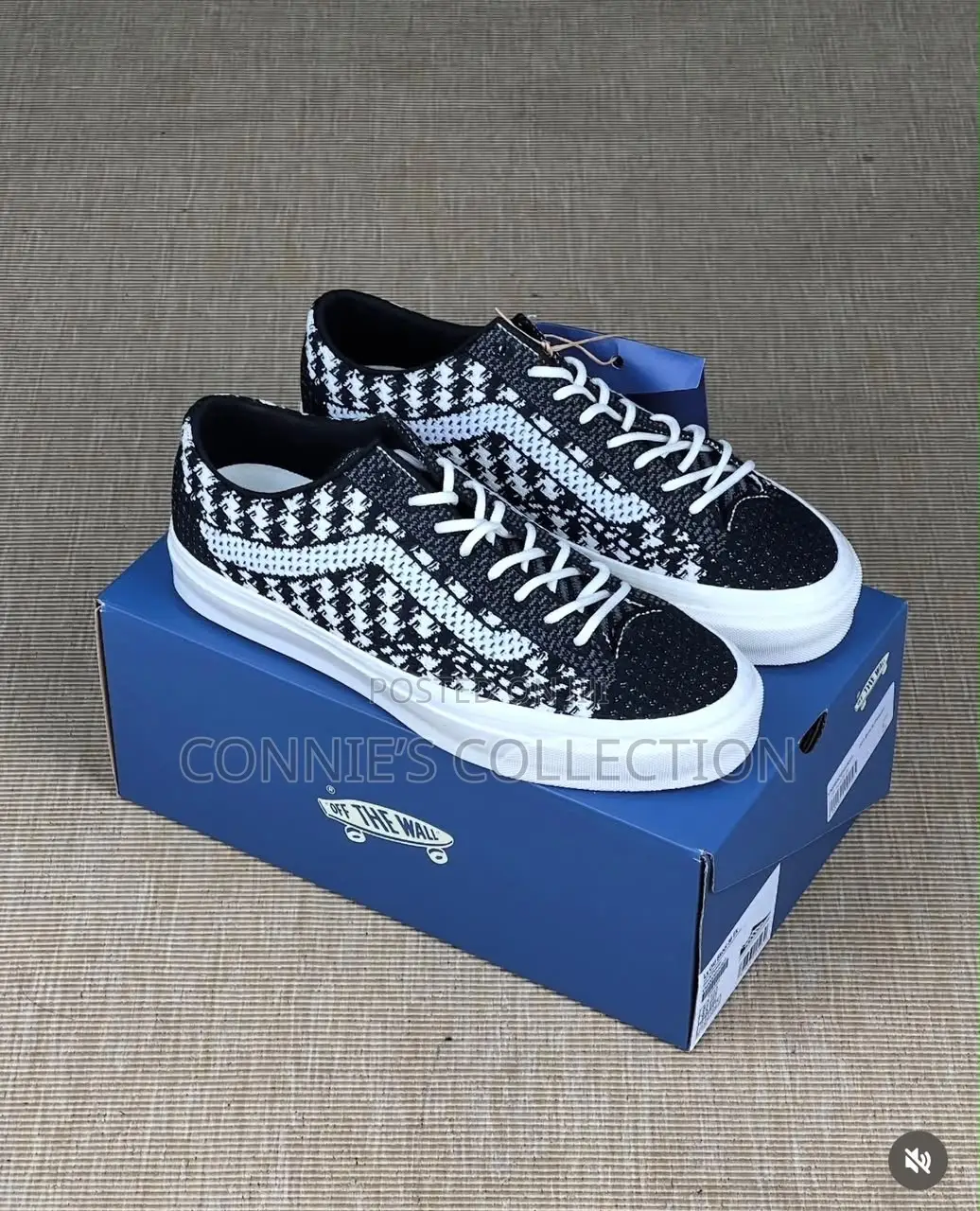 Vans LX Old Skool 36 EK (Black/Pewter) Sneakers