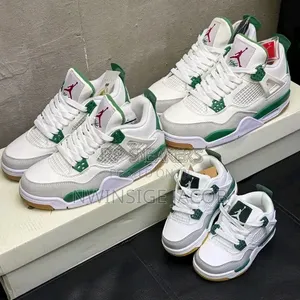 Nike Sneakers