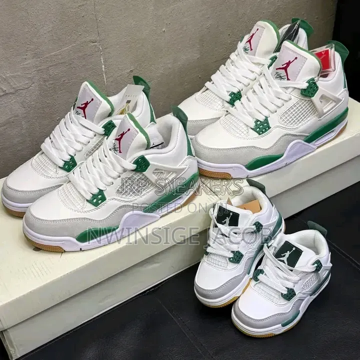 Nike Sneakers