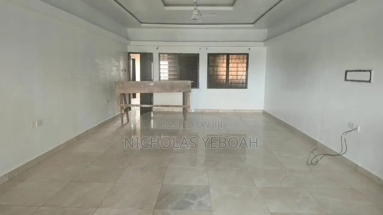3bdrm Apartment in Din-Pa Real Estate, Kumasi Metropolitan for rent
