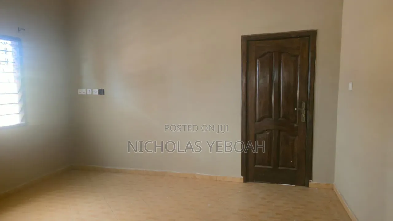3bdrm Apartment in Din-Pa Real Estate, Kumasi Metropolitan for rent