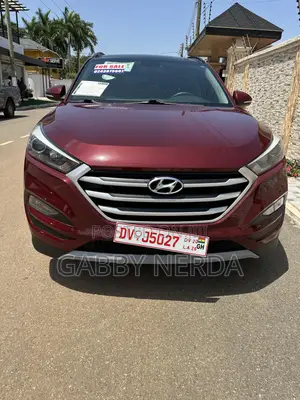 Hyundai Tucson Value AWD 2018 Burgundy