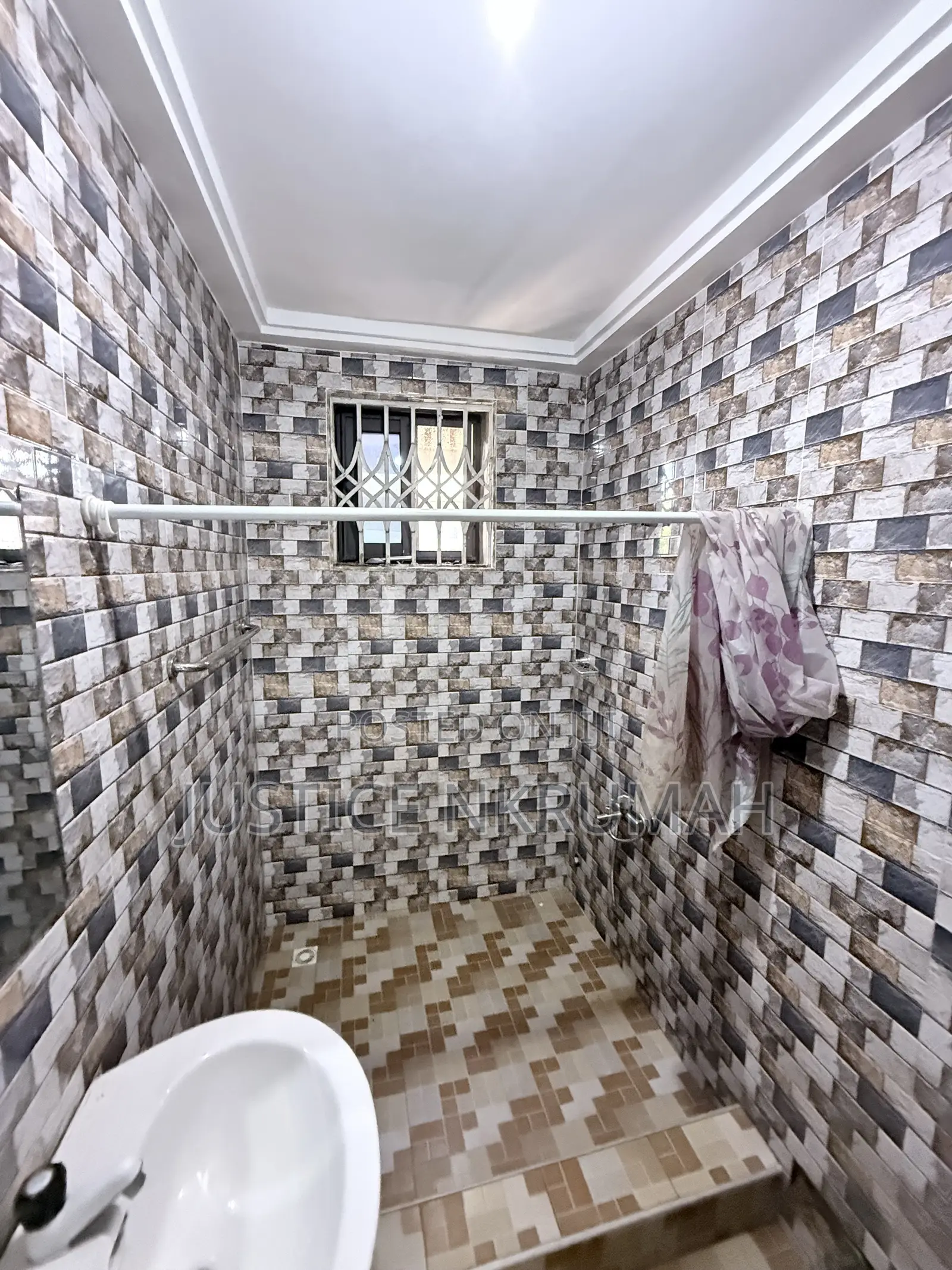 1bdrm Apartment in Mr Justice Estate, West Hills Mall Area for rent