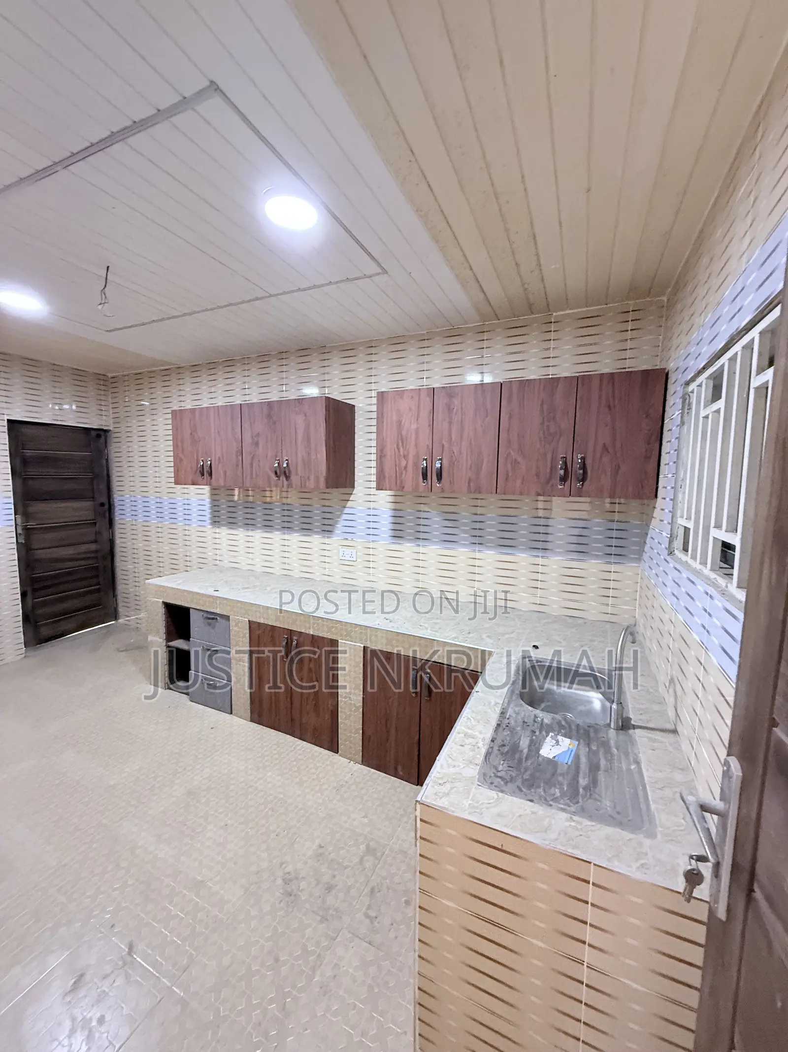 2bdrm Apartment in Mr Justice Estate, West Hills Mall Area for rent