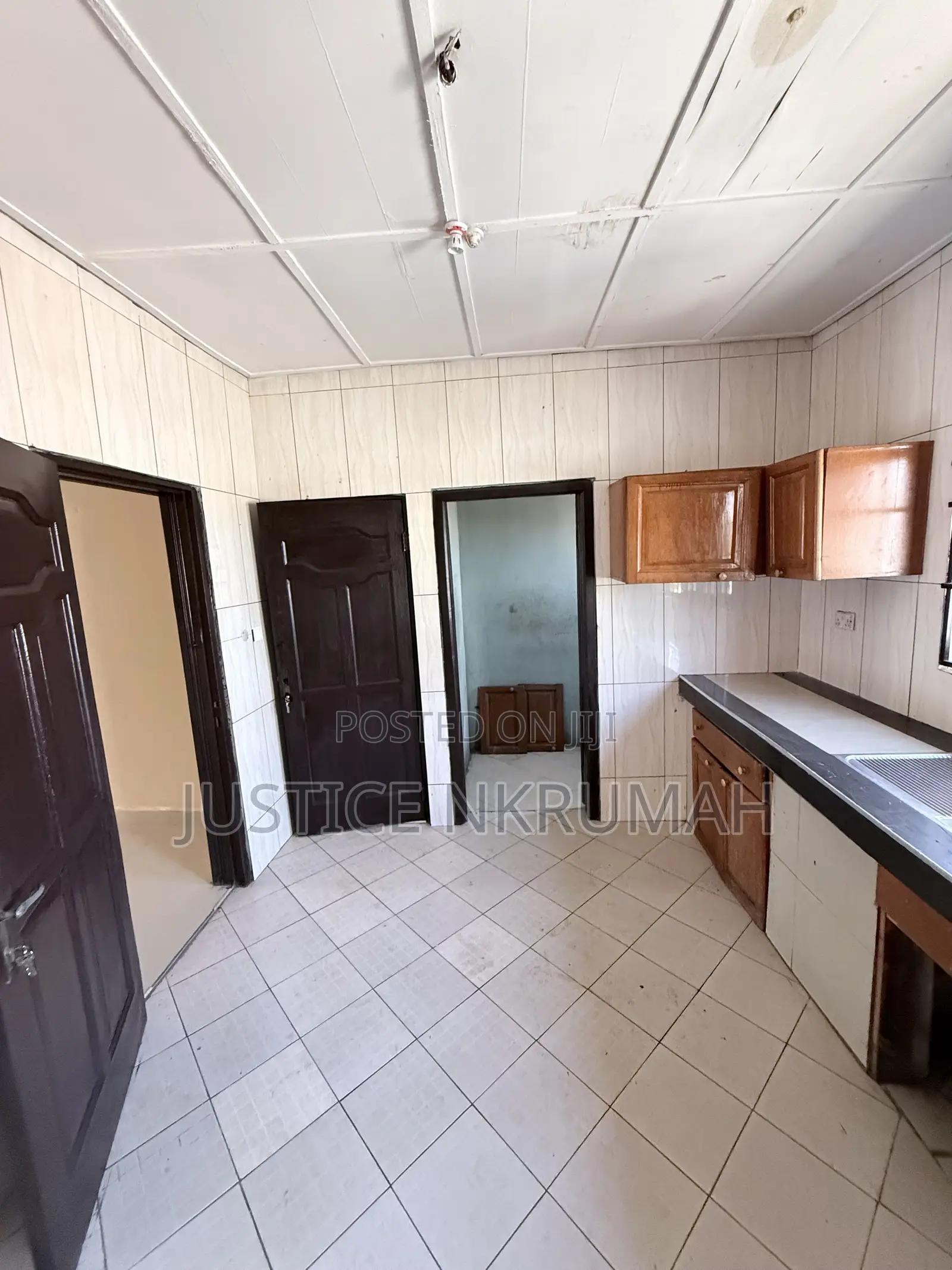 2bdrm Apartment in Mr Justice Estate, West Hills Mall Area for rent