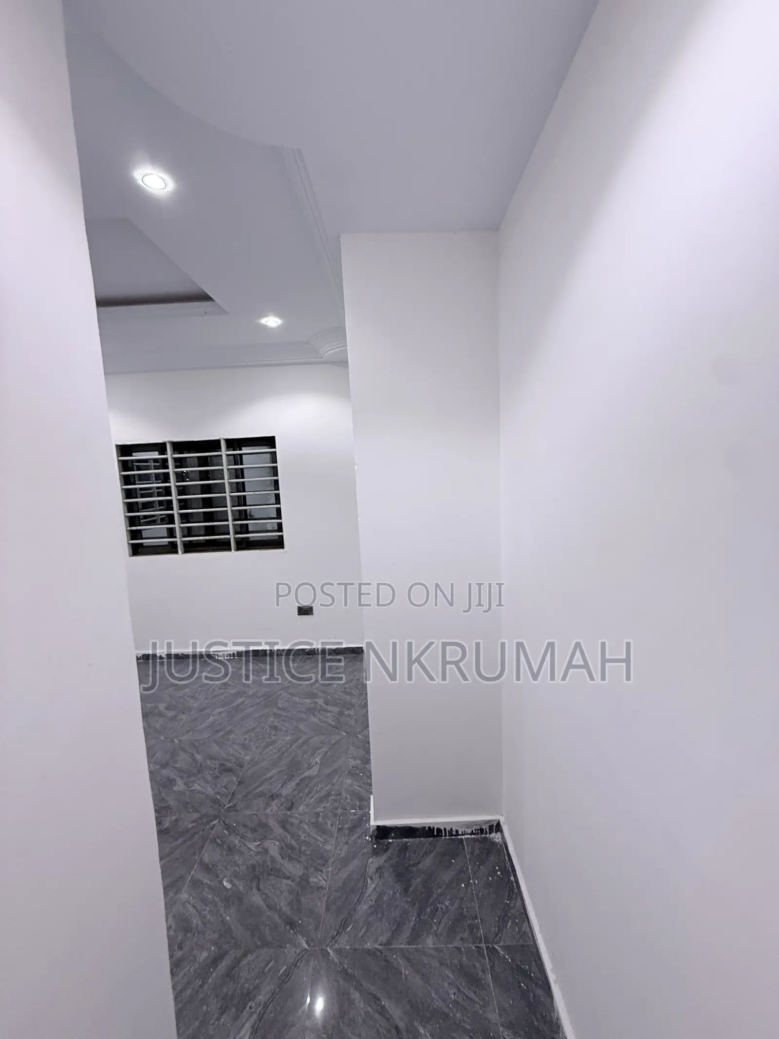 2bdrm Apartment in Mr Justice Estate, Bortiano for rent