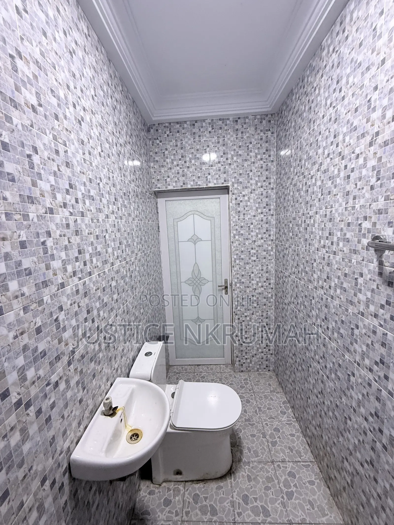 2bdrm Apartment in Mr Justice Estate, Bortiano for rent