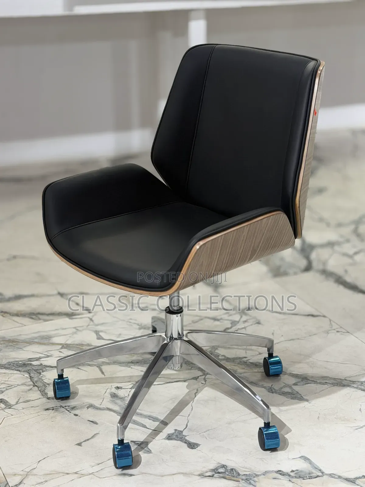 Modern Executive Desk Chair- Luxury