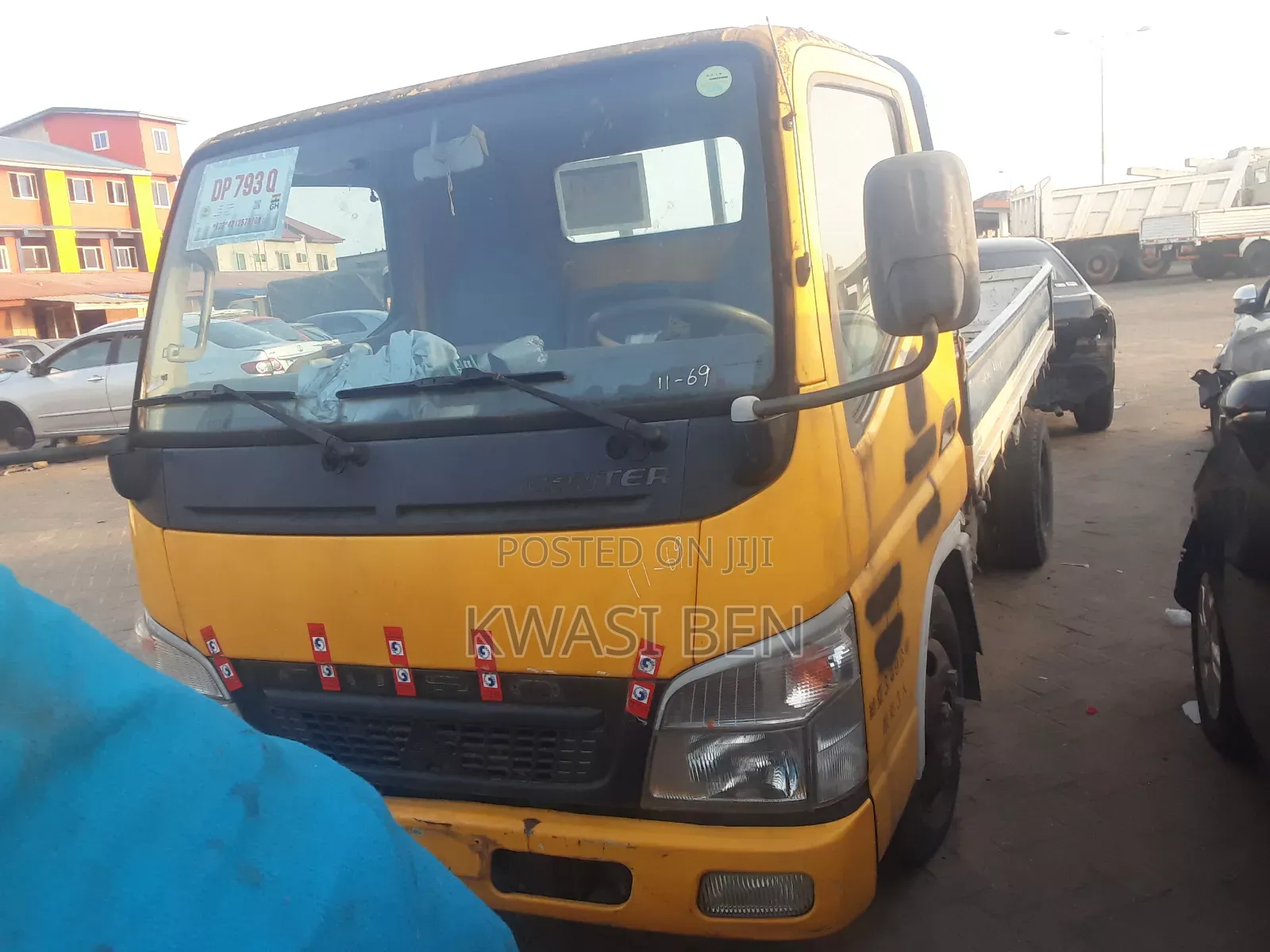 Mitsubishi Canter Truck